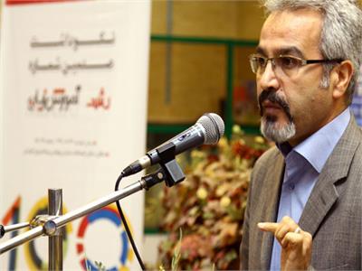 مراسم نکوداشت صدمین شماره رشد آموزش زبان