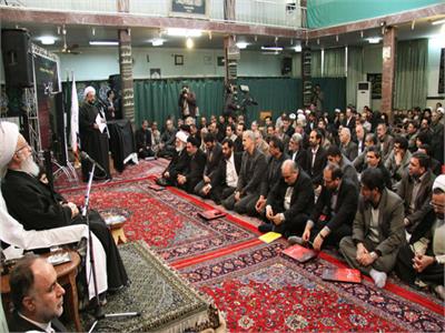 مراسم رونمایی از مجموعه تاریخ امام حسین (ع)