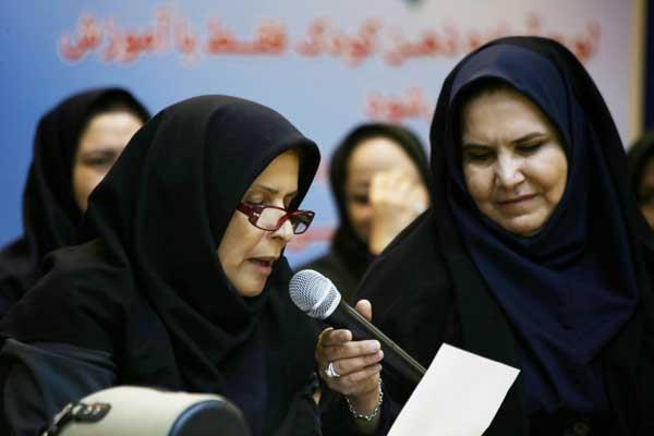 نشست همکاران دفتر انتشارات و تکنولوژی آموزشی با دکتر تورانی، ۵ اردیبهشت ۱۳۹۷