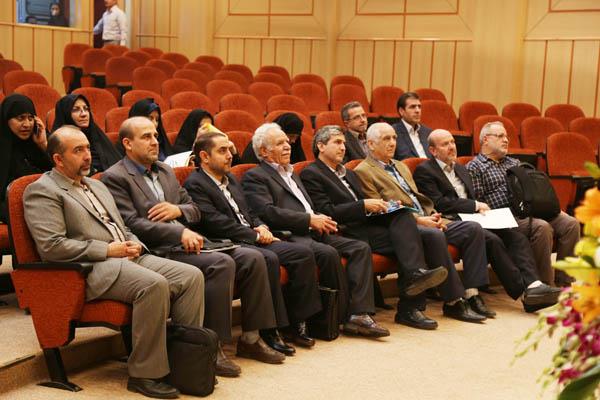 شانزدهمین نشست نمایندگان رشد استان‌ها؛ 9 شهریور 95؛ شرکت افست