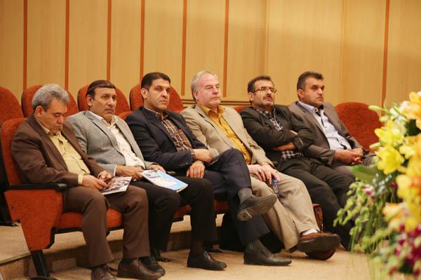 شانزدهمین نشست نمایندگان رشد استان‌ها؛ 9 شهریور 95؛ شرکت افست