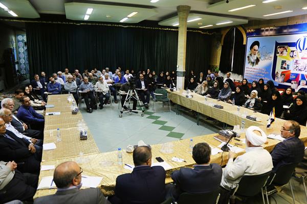 تجربه‌های تأثیر بر مخاطبان