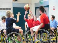 اوقات فراغت دانش ‌آموزان معلول جسمی با تأکید بر فعالیت  ‌های بدنی