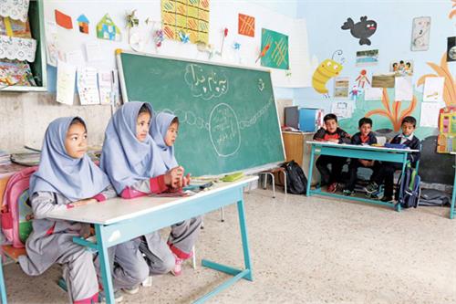 مدیر معاون آموزگار دفتردار خدمتگزار