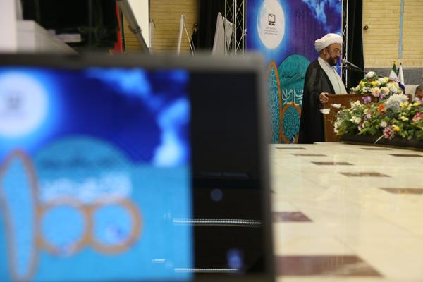 نکوداشت صدمین شماره انتشار رشد قرآن و معارف اسلامی