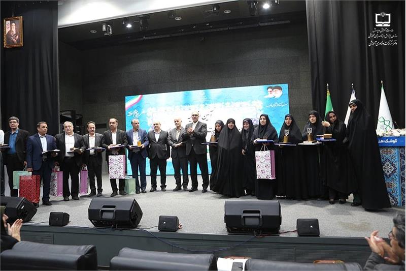 سومین جشنواره مجلات رشد با حضور مسئولان آموزش و پرورش شهر تهران برگزار شد