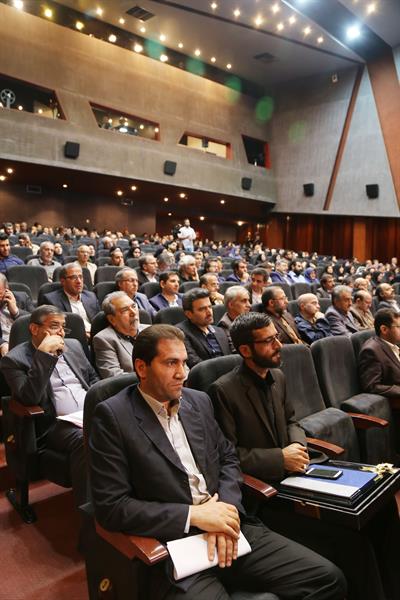 سیزدهمین همایش تجلیل از مؤلفان و پدیدآورندگان مواد و رسانه‌های آموزشی؛ ١٧ مهر ۱۳۹۷