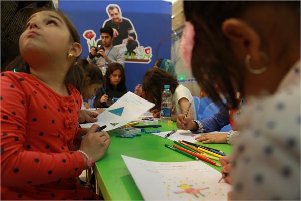 غرفه مجلات رشد در بیست‌و سومین نمایشگاه مطبوعات، آبان ۱۳۹۶