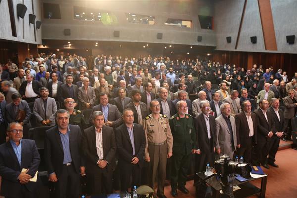 سیزدهمین همایش تجلیل از مؤلفان و پدیدآورندگان مواد و رسانه‌های آموزشی؛ ١٧ مهر ۱۳۹۷