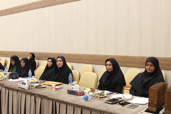 شانزدهمین نشست معاونان و نمایندگان نشریات رشد مناطق و شهرستان‌های استان تهران؛ 16 شهریور 95