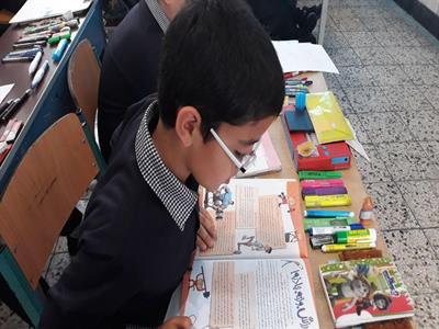 دانش آموزان دبستان استقلال؛ منطقه ۸ تهران