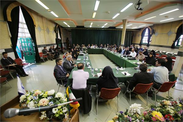 پانزدهمین همایش معاونان و نمایندگان رشد استان‌ها... مرداد 94