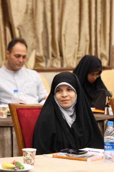 .شانزدهمین نشست معاونان و نمایندگان نشریات رشد مناطق و شهرستان‌های استان تهران؛ 16 شهریور 95