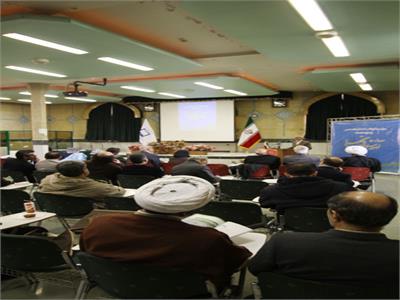 نکوداشت انتشار صدمین شماره رشد آموزش راهنمایی تحصیلی؛ 11 دی1391