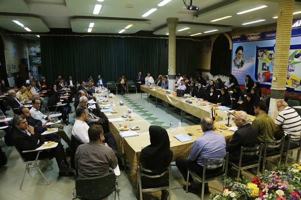 هفدهمین همایش معاونان و نمایندگان نشریات رشد شهرستان‌ها و مناطق استان تهران؛ شهریور 96؛ تهران