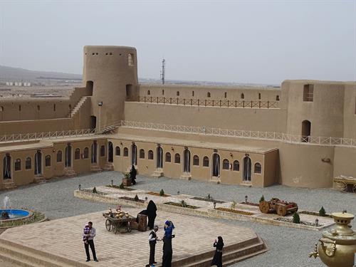 تاریخ در قلعه تاریخی