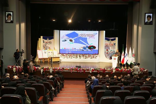 سیزدهمین همایش تجلیل از مؤلفان و پدیدآورندگان مواد و رسانه‌های آموزشی؛ ١٧ مهر ۱۳۹۷