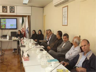 نشست علمی کاربردی بررسی مجلات آموزشی در هند و کانادا و انگلستان