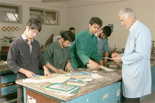 برخورد امتحانی