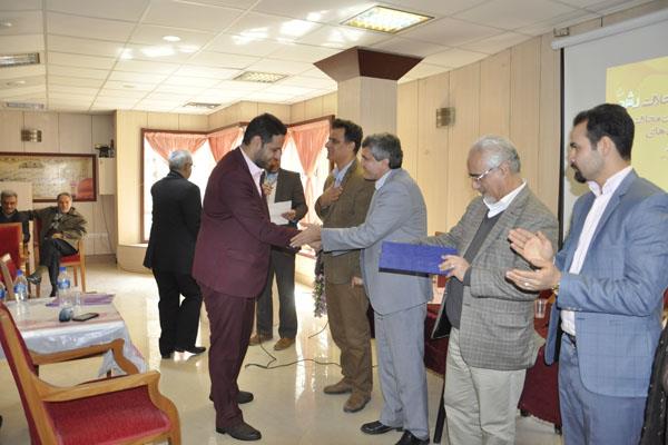 نشست هم‌اندیشی مجلات رشد با نمایندگان استان‌های بوشهر و یزد