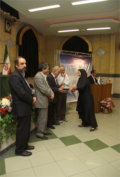 سیزدهمین نشست نمایندگان نشریات رشد شهر تهران و شهرستان‌های استان تهران 14