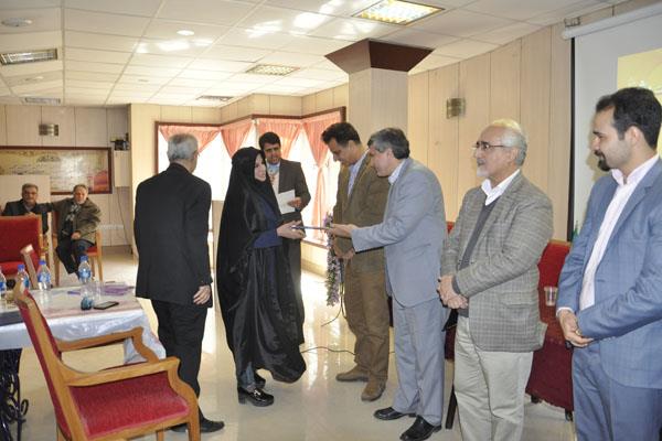 نشست هم‌اندیشی مجلات رشد با نمایندگان استان‌های بوشهر و یزد