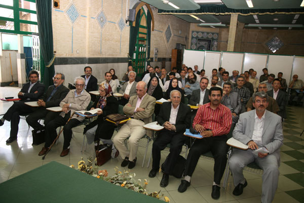 بزرگداشت بیستمین سال انتشار برهان متوسطه 2