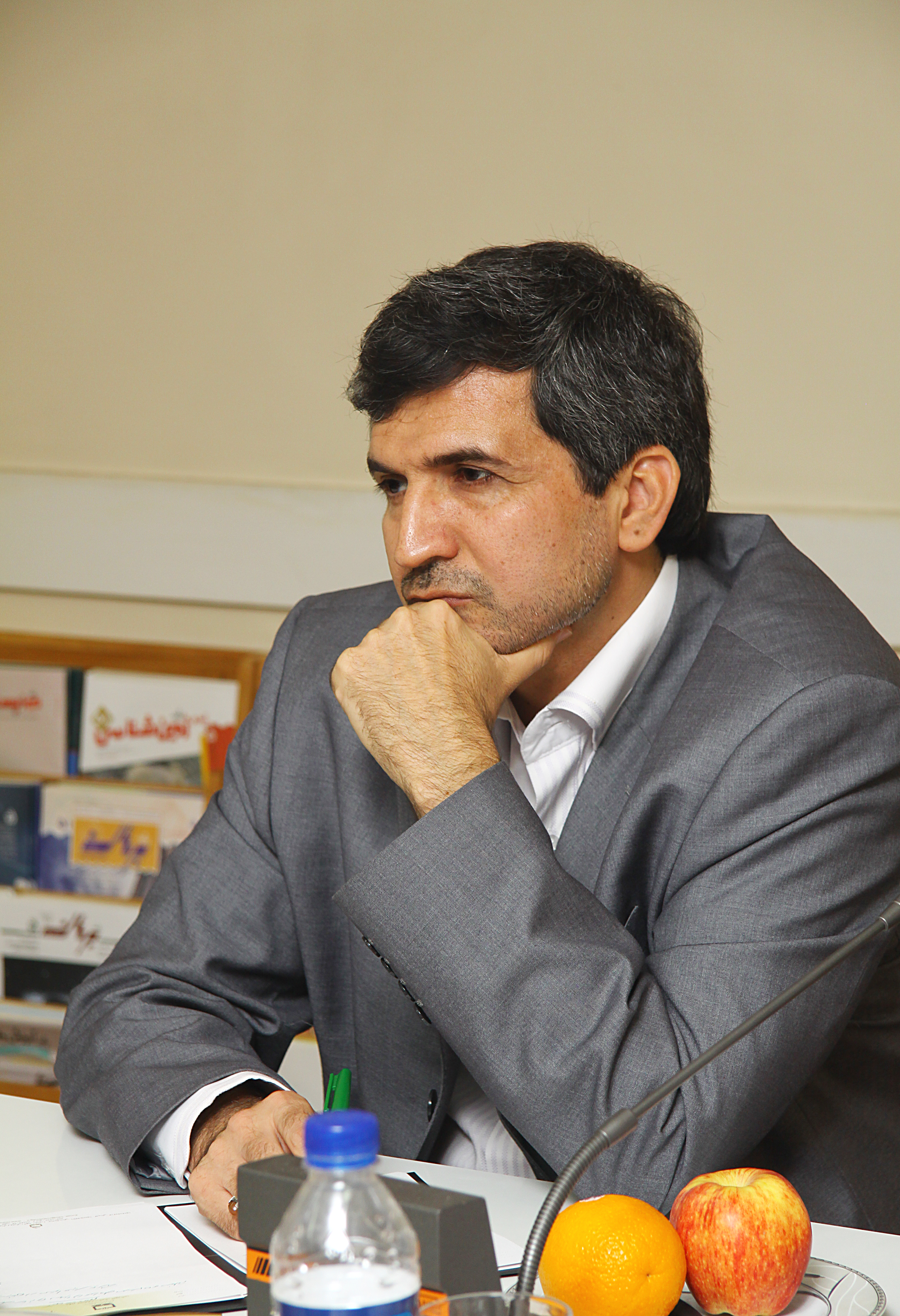 آقای محمد ناصری