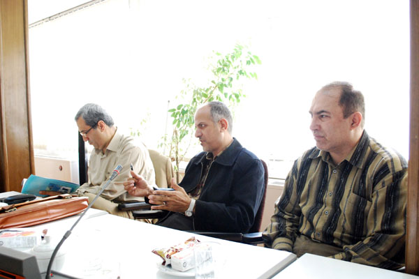 طنز در مطبوعات کودک و نوجوان