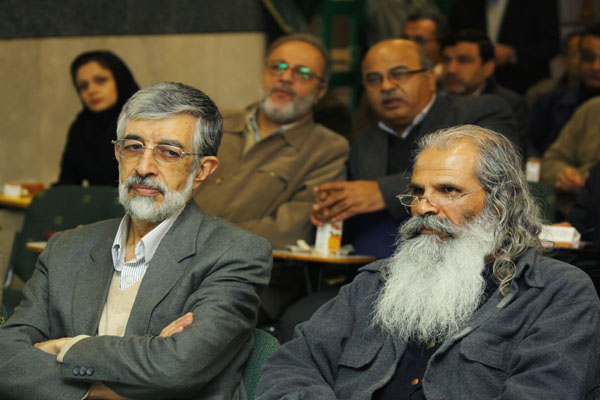 مراسم نکوداشت انتشار صدمین شماره رشد آموزش زبان و ادب فارسی . دی 90