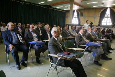 نکوداشت صدمین شماره رشد آموزش جغرافیا