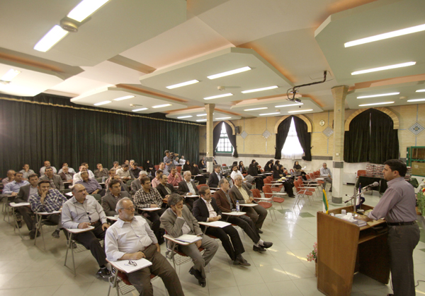 سیزدهمین نشست نمایندگان نشریات رشد شهر تهران و شهرستان‌های استان تهران