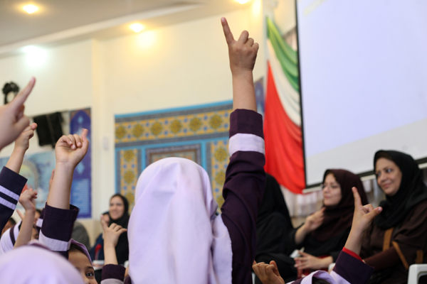 رشد کودک. کاشان. اردیبهشت 93