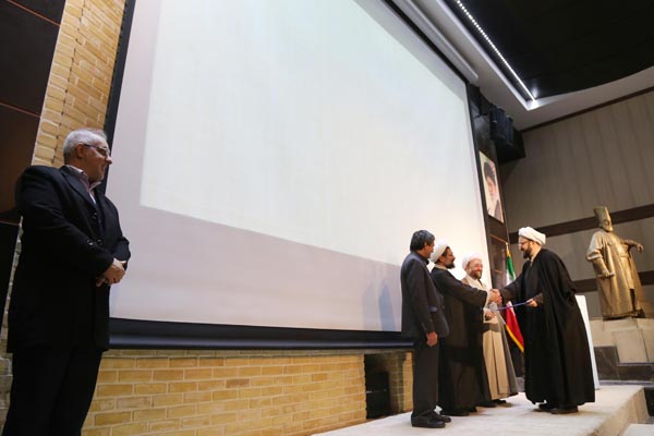 جشنواره کتاب‌های قرآنی