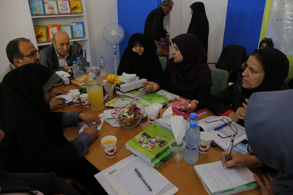 نمایشگاه کتاب.. اردیبهشت 95