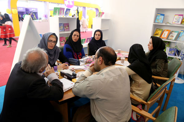 نمایشگاه کتاب.. اردیبهشت 95