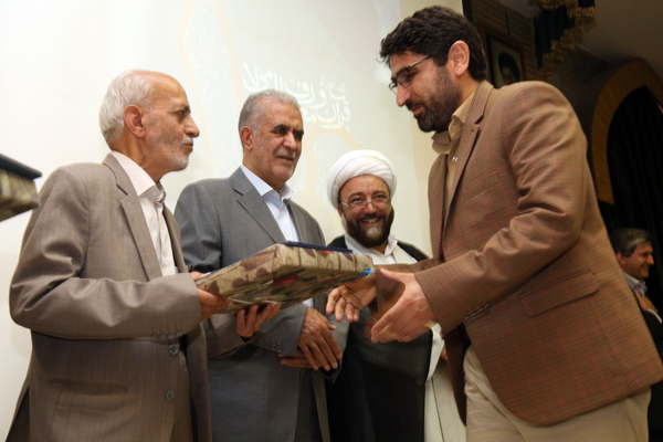 نکوداشت صدمین شماره انتشار رشد قرآن و معارف اسلامی