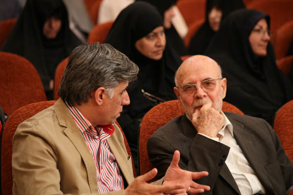 مراسم رونمایی از کتاب در تمنای یادگیری؛ 9 شهریور 95؛ شرکت افست