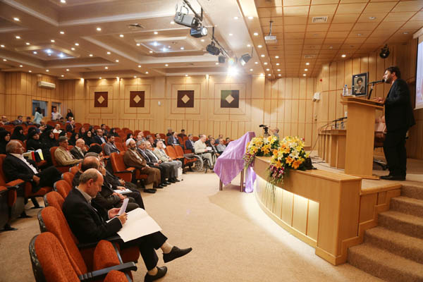 مراسم رونمایی از کتاب در تمنای یادگیری؛ 9 شهریور 95؛ شرکت افست