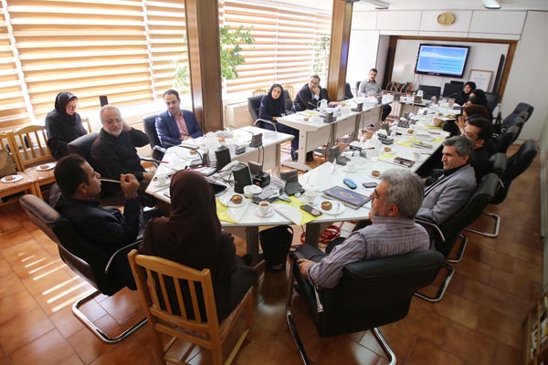 بررسی جلسه چالش‌های معلمان ابتدایی