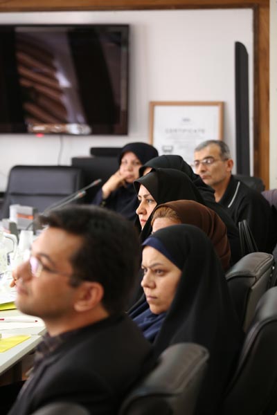 بررسی جلسه چالش‌های معلمان ابتدایی