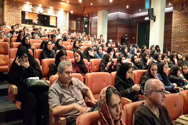 اختتامیه نهمین جشنواره عکس رشد