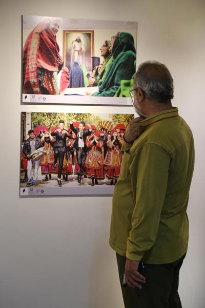 نمایشگاه آثار برگزیده نهمین جشنواره عکس رشد؛ 10 آبان 95