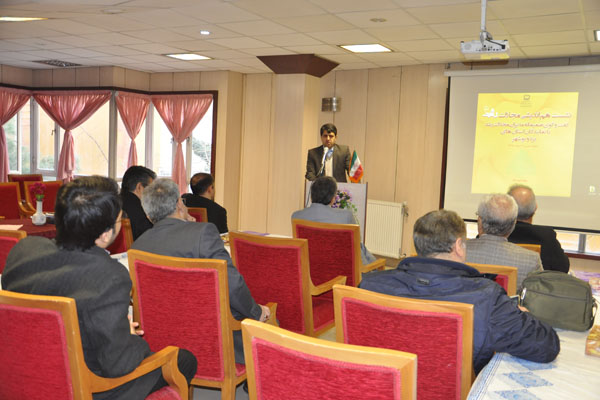 نشست هم‌اندیشی مجلات رشد با نمایندگان استان‌های بوشهر و یزد