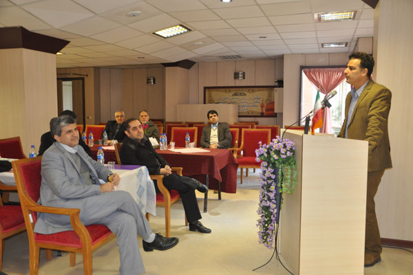 نشست هم‌اندیشی مجلات رشد با نمایندگان استان‌های بوشهر و یزد