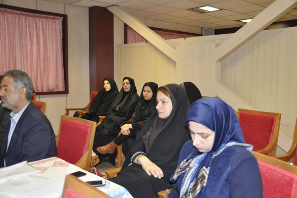 نشست هم‌اندیشی مجلات رشد با نمایندگان استان‌های بوشهر و یزد