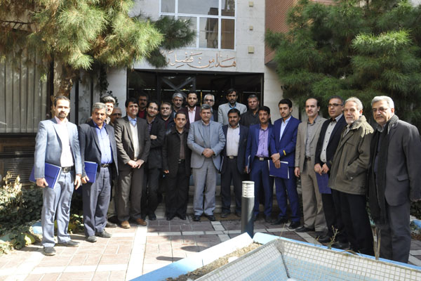 نشست هم‌اندیشی مجلات رشد با نمایندگان استان‌های بوشهر و یزد