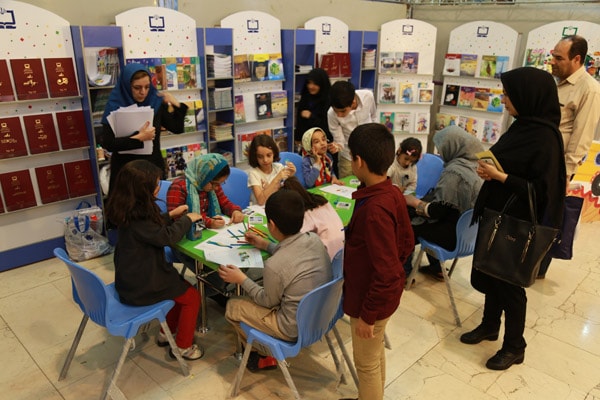 غرفه مجلات رشد در بیست‌و سومین نمایشگاه مطبوعات، آبان ۱۳۹۶