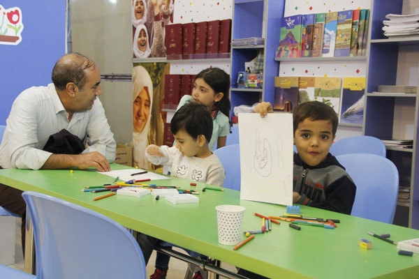 غرفه مجلات رشد در بیست‌ و سومین نمایشگاه مطبوعات، آبان ۱۳۹۶ 11