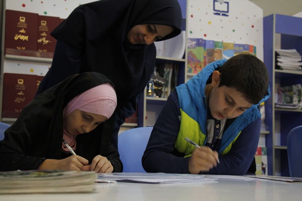 غرفه مجلات رشد در بیست‌ و سومین نمایشگاه مطبوعات، آبان ۱۳۹۶ 33